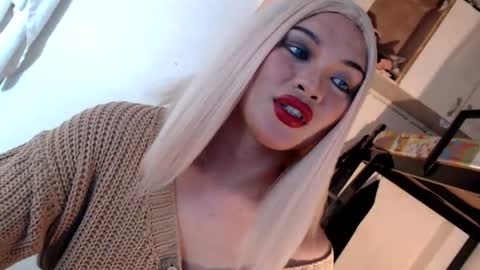 DANIELLA - DONT FORGET TO GIVE ME A THUMBSU UP online show from 07-22-26, 03:20