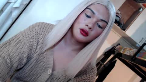 DANIELLA - DONT FORGET TO GIVE ME A THUMBSU UP online show from 07-23-26, 01:41