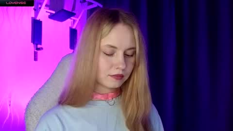 Snapshot of fantasymaria chatting on 02-15-25, 05:30 my name is Masha online show from 02-15-25, 05:30