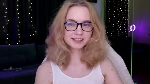 Snapshot of fantasymaria chatting on 05-21-26, 06:48 my name is Masha online show from 05-21-26, 06:48