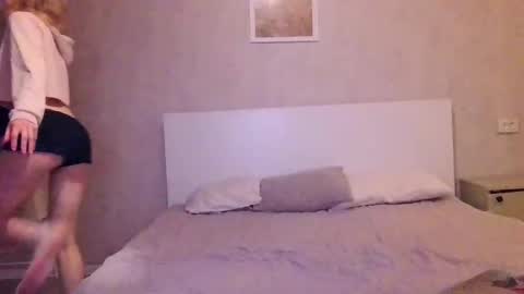 Kira online show from 12-03-24, 11:02