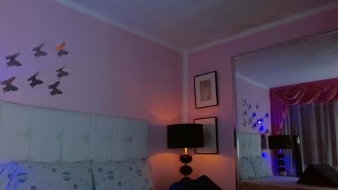 Farah online show from 12-24-24, 11:06