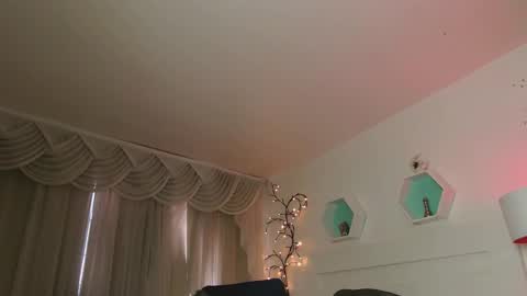 Farah online show from 02-27-26, 12:05