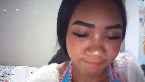 Snapshot of farianna_hot chatting on 05-31-26, 10:11 farianna_hot online show from 05-31-26, 10:11