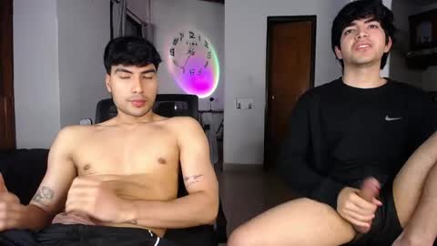Snapshot of farid_24 chatting on 05-01-26, 01:32 farid_24 online show from 05-01-26, 01:32