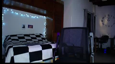 farid_24 online show from 07-11-26, 02:58