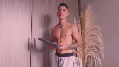 Snapshot of farid_jake_ chatting on 01-14-26, 04:23 farid_jake_ online show from 01-14-26, 04:23