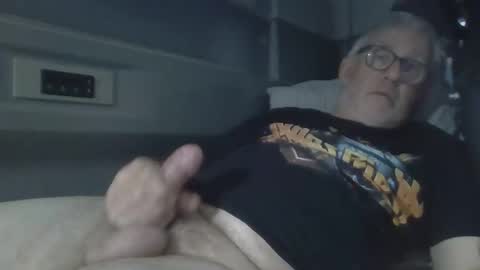 Snapshot of farko6 chatting on 09-15-25, 07:03 farko6 online show from 09-15-25, 07:03