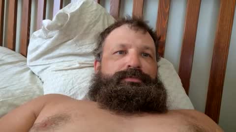 Farm2boy online show from 09-17-25, 05:14