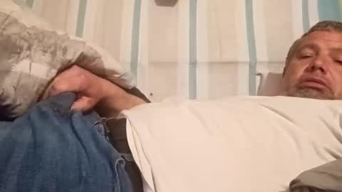 Snapshot of farrisshane1985 chatting on 03-08-26, 12:31 farrisshane1985 online show from 03-08-26, 12:31