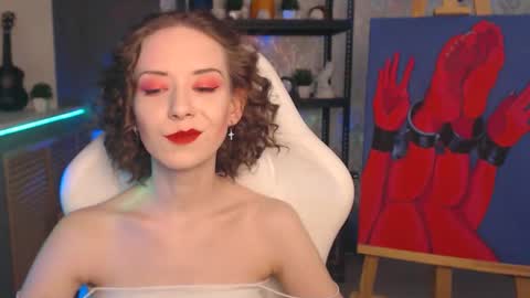 Fascinating   Eyes online show from 12-16-25, 12:15