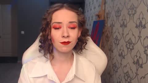 Fascinating   Eyes online show from 05-27-26, 06:38