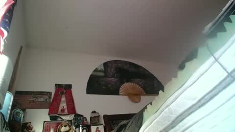 Snapshot of fastball15400 chatting on 02-24-25, 10:47 fastball15400 online show from 02-24-25, 10:47