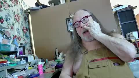 Fred. online show from 01-22-25, 06:52