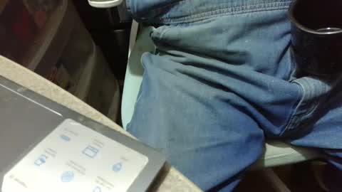 Fred. online show from 10-12-25, 06:51