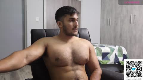 fatherfly001 online show from 02-08-26, 07:50