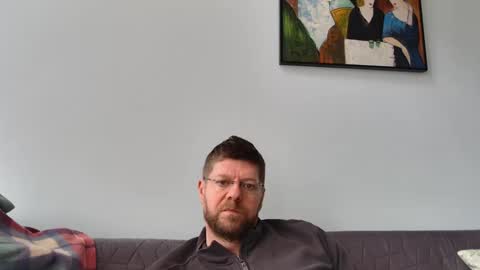 Snapshot of fattenmenow chatting on 03-01-25, 10:45 fattenmenow online show from 03-01-25, 10:45