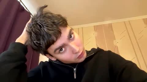 Faust online show from 12-22-25, 10:45