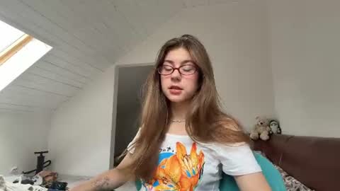 Emily online show from 07-23-26, 02:26