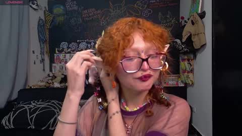 fay abby online show from 10-16-25, 01:17