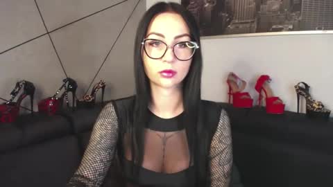 Faye online show from 09-22-25, 06:37