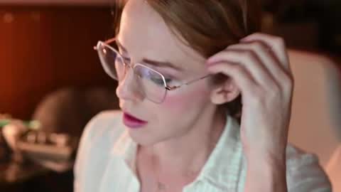 Snapshot of fayeholloway chatting on 03-19-26, 02:15 Faye Holloway online show from 03-19-26, 02:15