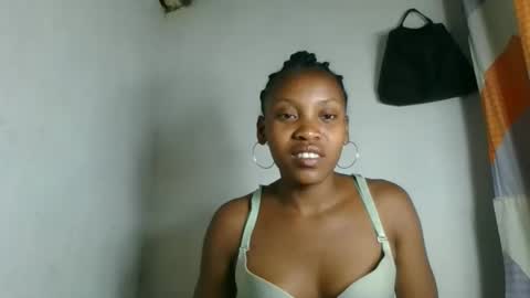 fayence09 online show from 10-22-25, 06:40