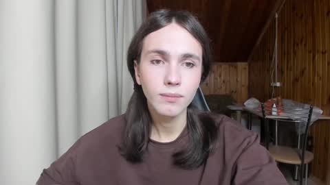 Snapshot of fcherthth chatting on 12-20-24, 08:01 Mark online show from 12-20-24, 08:01