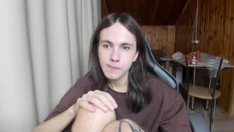 Snapshot of fcherthth chatting on 12-21-24, 02:09 Mark online show from 12-21-24, 02:09