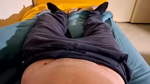 Snapshot of fede2985 chatting on 12-11-24, 03:58 Fede online show from 12-11-24, 03:58