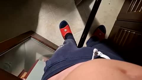 Snapshot of fede2985 chatting on 12-15-24, 03:53 Fede online show from 12-15-24, 03:53