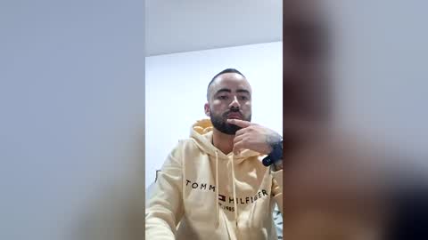 Federico Ofarrel online show from 06-15-26, 07:10