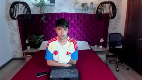 Fede online show from 07-04-26, 04:07