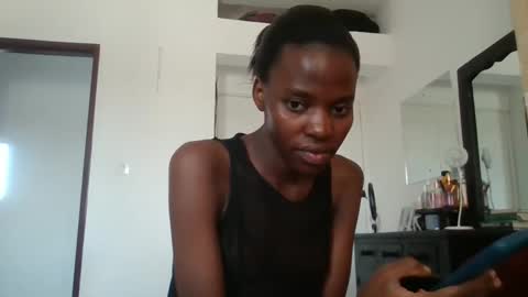 feetlovely507541 online show from 04-18-26, 12:20