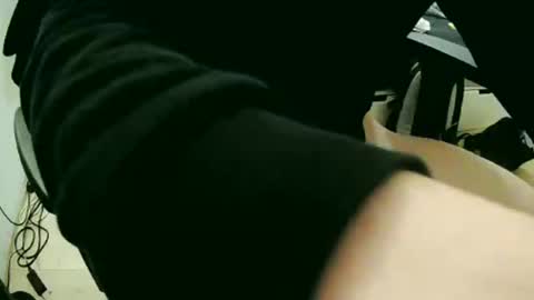 feetlover7878 online show from 01-08-25, 09:55