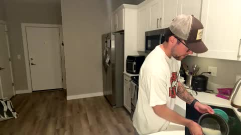 Ethan Slayher online show from 06-01-26, 03:30