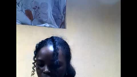 felicia422300 online show from 05-20-26, 06:03