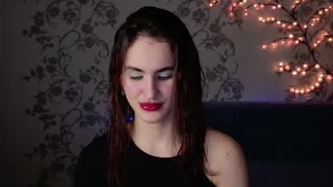 Snapshot of felicia_lav chatting on 02-07-26, 06:22 Frida online show from 02-07-26, 06:22