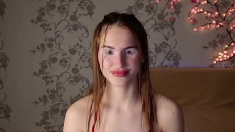 Frida online show from 04-26-26, 07:00