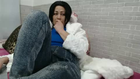 Felina Hot online show from 06-21-26, 03:42