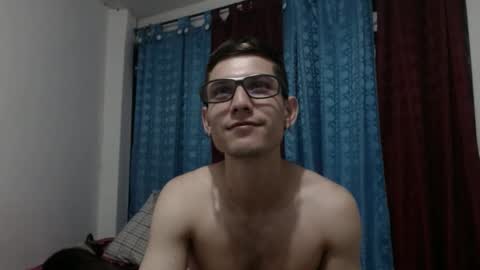 Snapshot of felipe227 chatting on 02-12-25, 10:59 jhonatan felipe online show from 02-12-25, 10:59