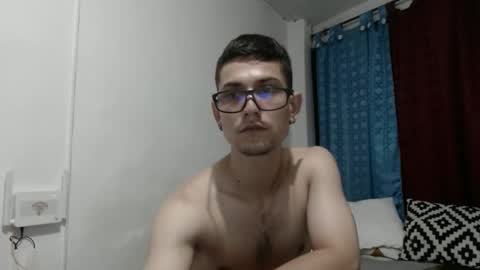 Snapshot of felipe227 chatting on 03-03-25, 01:21 jhonatan felipe online show from 03-03-25, 01:21