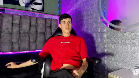 felipe fiire online show from 04-28-26, 03:28