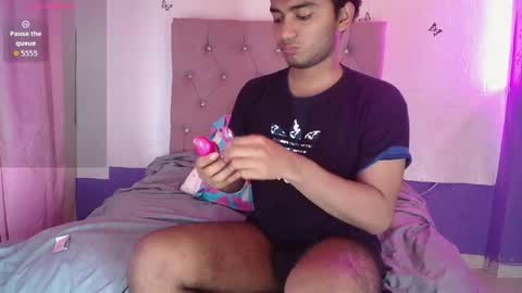 andres felipe benitez online show from 04-27-26, 03:37