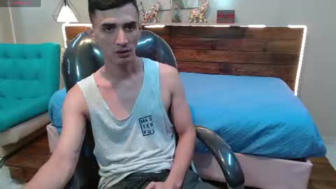 Snapshot of felipefriendly chatting on 07-31-26, 12:15 FELIPE online show from 07-31-26, 12:15