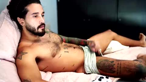 Felix Candela  online show from 01-27-25, 05:26