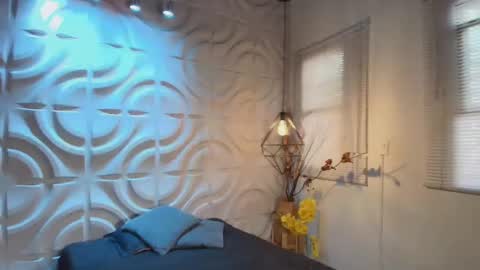 felix_mateo online show from 12-16-25, 07:30