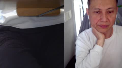 Snapshot of felixlau chatting on 12-04-24, 02:20 felixlau online show from 12-04-24, 02:20