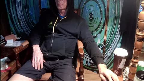Snapshot of fellatioauto chatting on 01-01-25, 02:51 hungnsexy online show from 01-01-25, 02:51