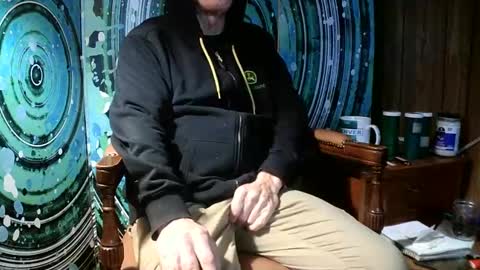 Snapshot of fellatioauto chatting on 01-13-25, 07:11 hungnsexy online show from 01-13-25, 07:11